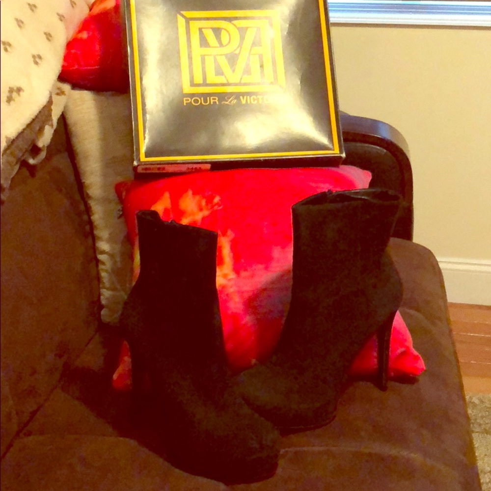 Pour La Victoire Booties